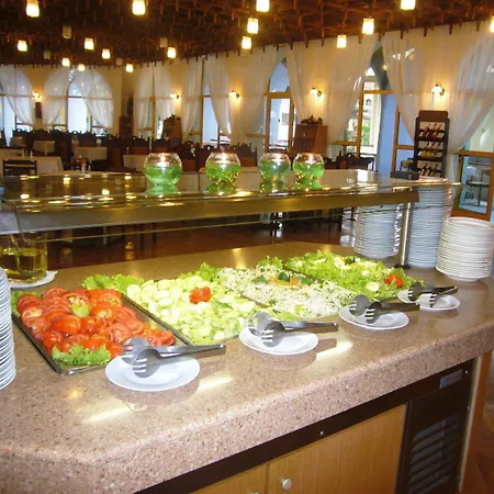 Continental Park فندق