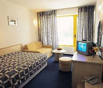 Continental Park 3* ساني بيتش