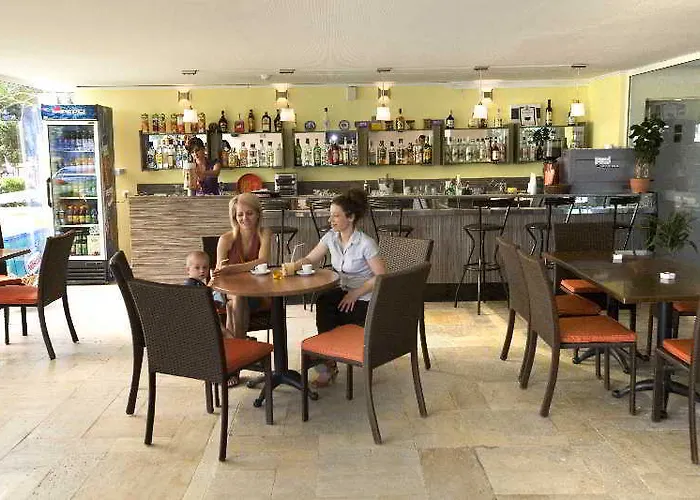 Continental Park ホテル