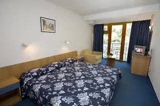Отель Continental Park 3*