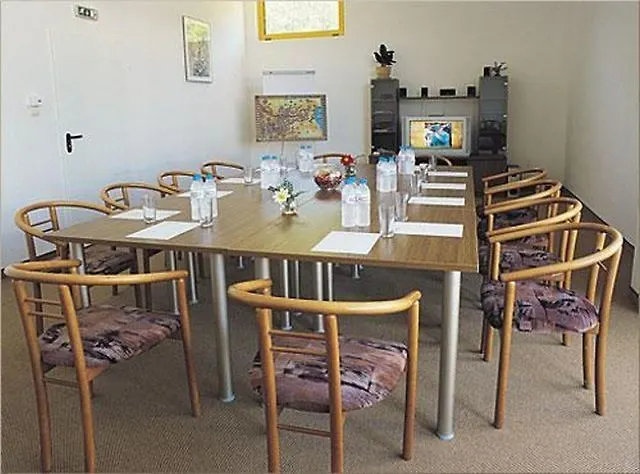 Continental Park 3* Napospart