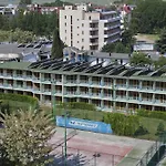 Continental Park Hotel