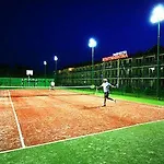 Continental Park Hotel 3*