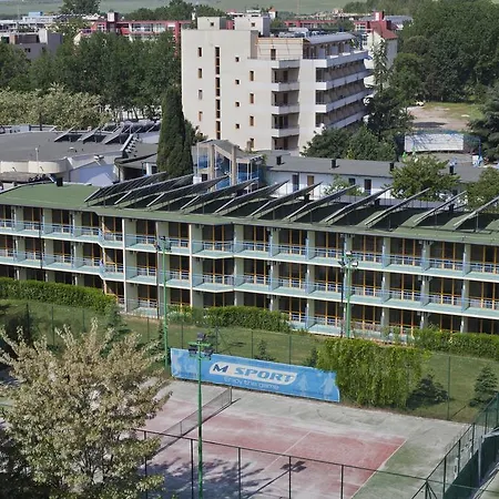 Continental Park Szálloda