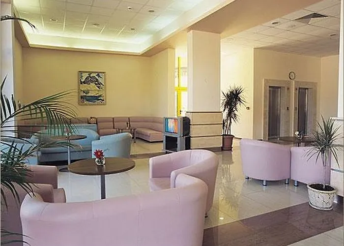 Отель Continental Park 3*